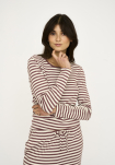 Bambusviskose, Langarmshirt "Ripp", Dunkelrosa Gestreift -JBS of Denmark Women